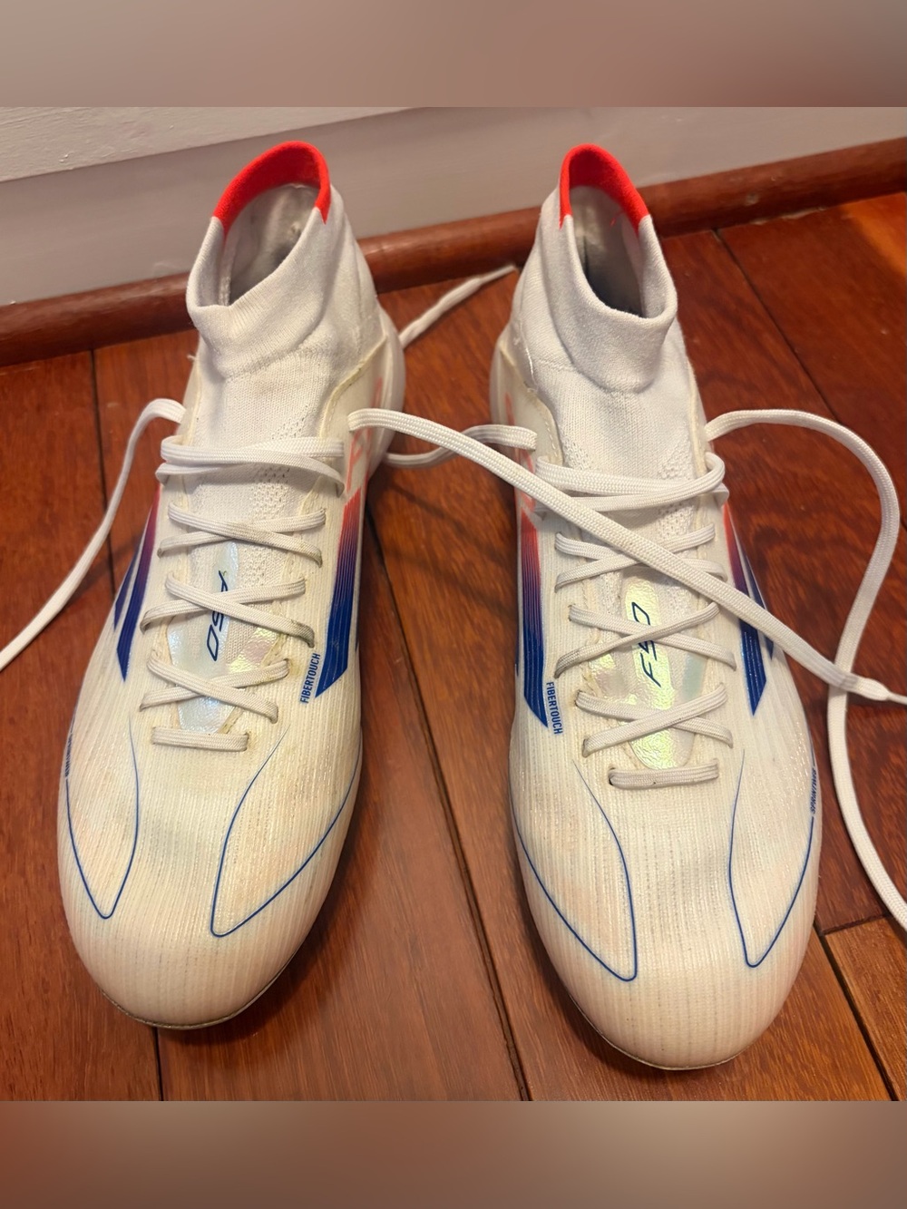 Adidas F50 Elite Firm Ground Mid Soccer Cleats - Women’s size 7